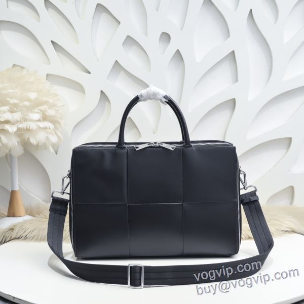 ボッテガ ヴェネタ BOTTEGA VENETA ビジネスバッグ ハンドバッグ 2025超激得定番 スーパーコピー n級品 セレブ風